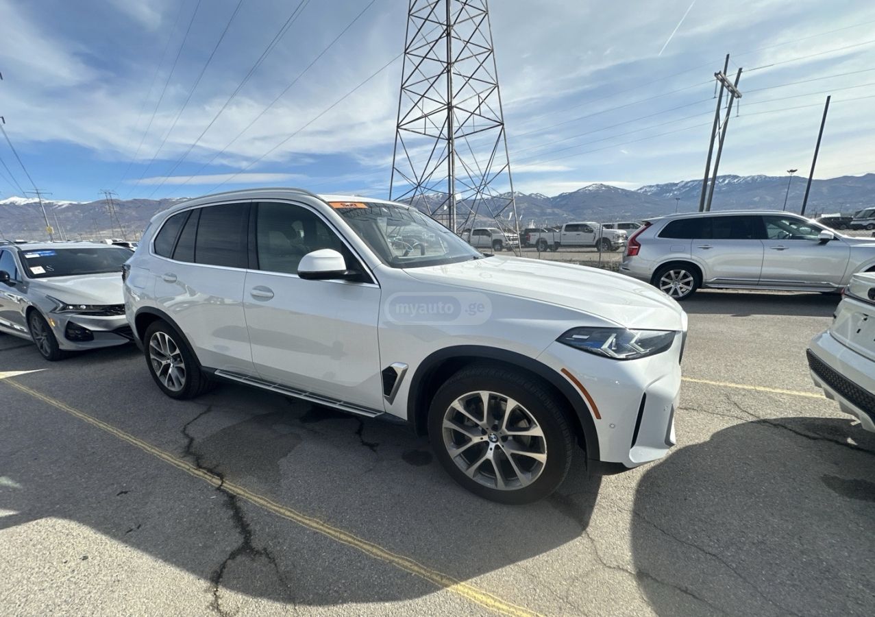 BMW X5 - фото 8
