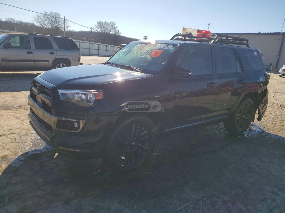 Toyota 4 Runner - фото 1