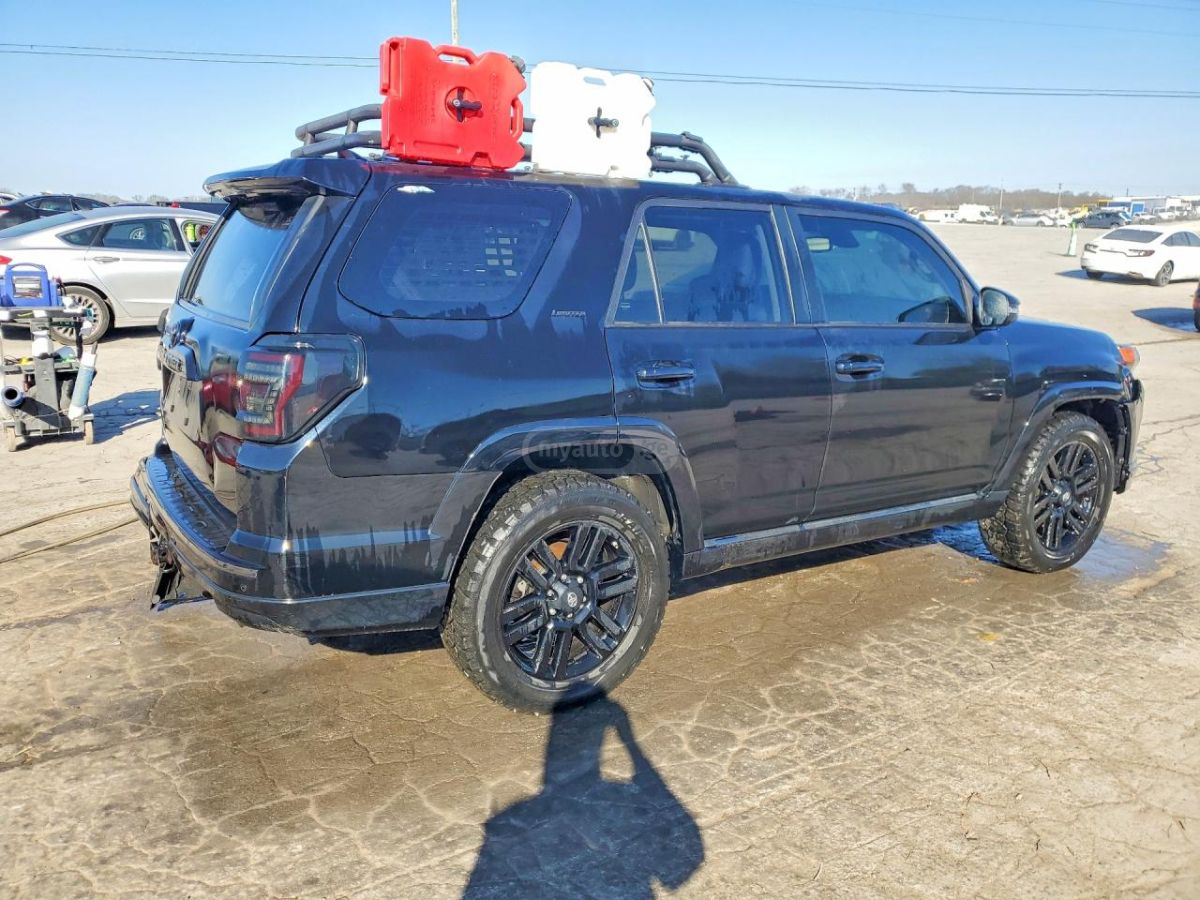 Toyota 4 Runner - фото 3