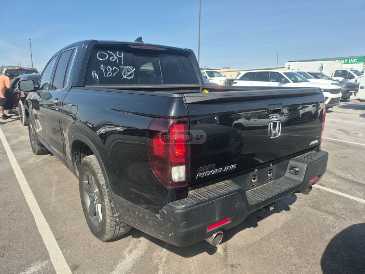 Honda Ridgeline RTL-E All-Wheel Drive Crew Cab 2022 — миниатюра 3