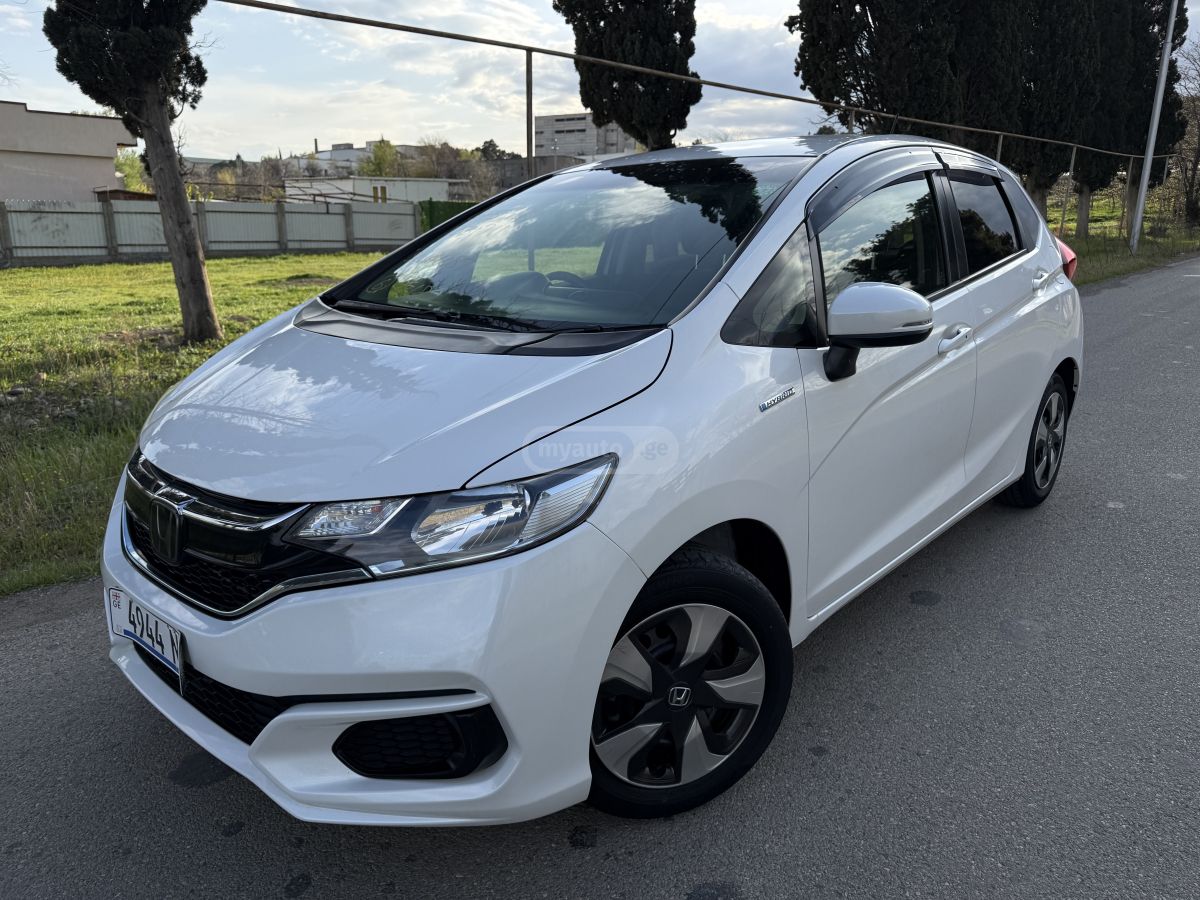 Honda Fit - фото 1