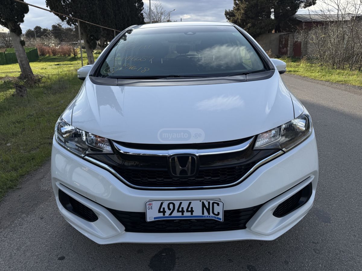 Honda Fit - фото 2