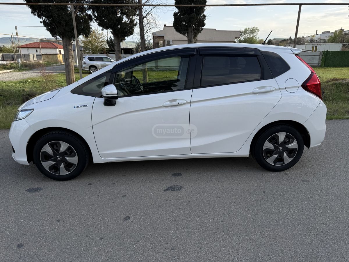 Honda Fit - фото 8