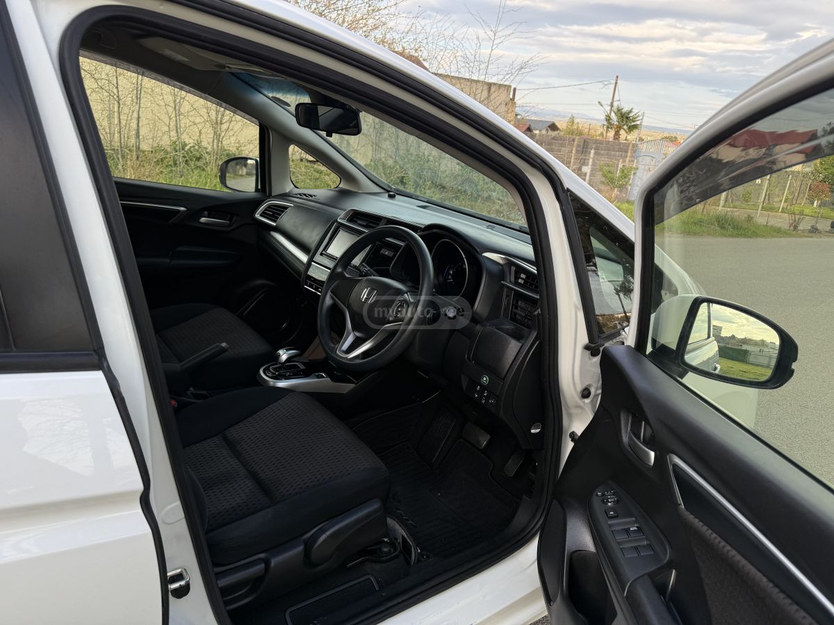 Honda Fit - фото 9