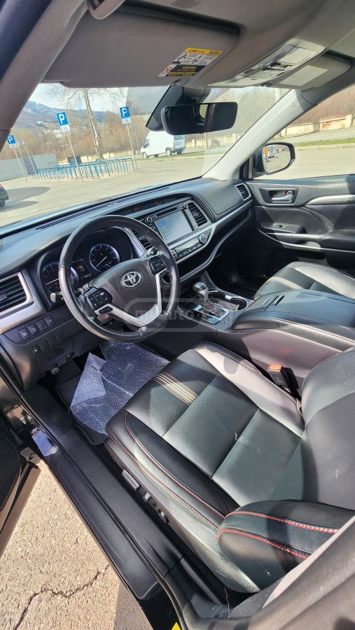 Toyota Highlander - фото 9
