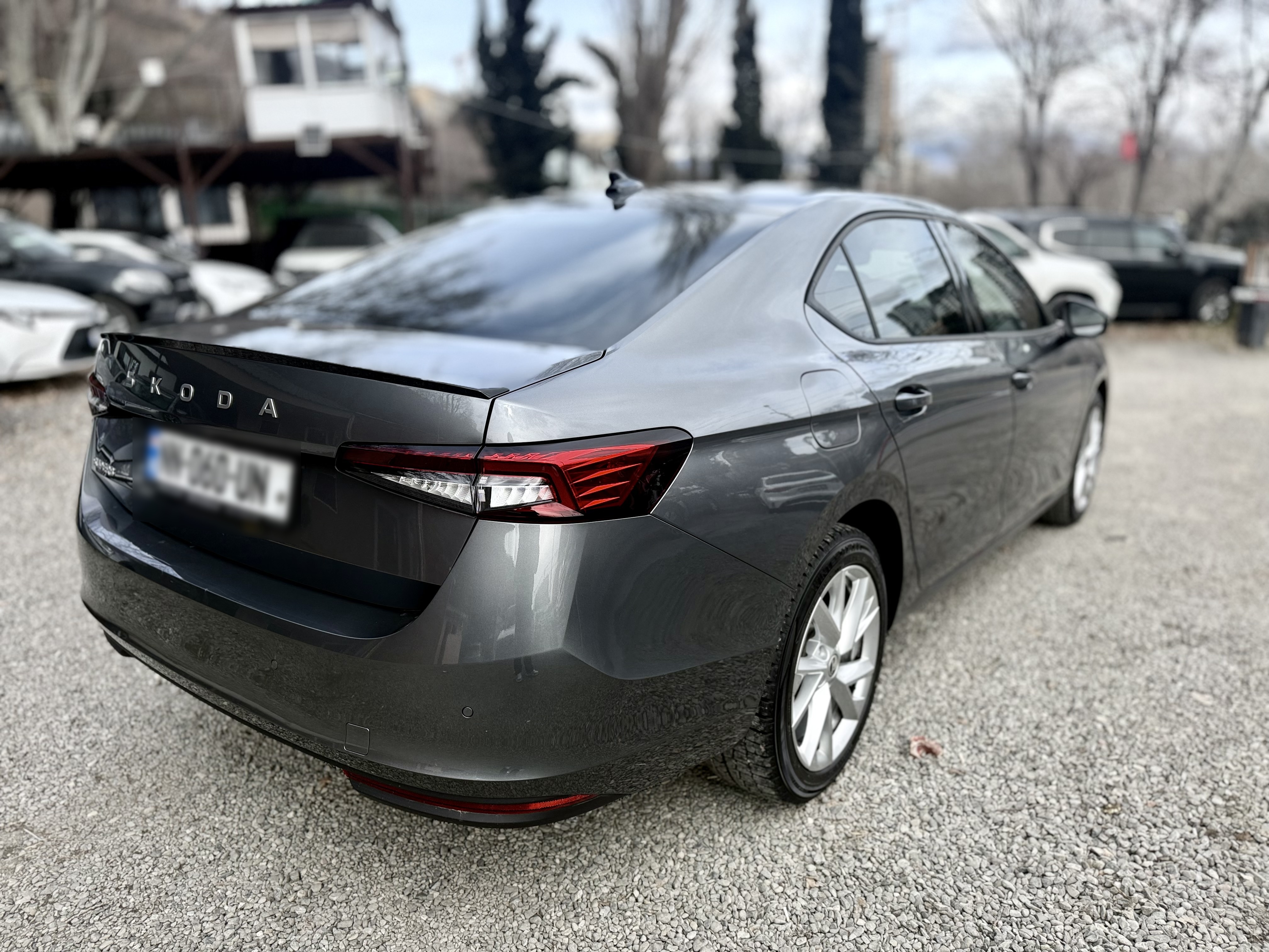 Skoda Superb - фото 6
