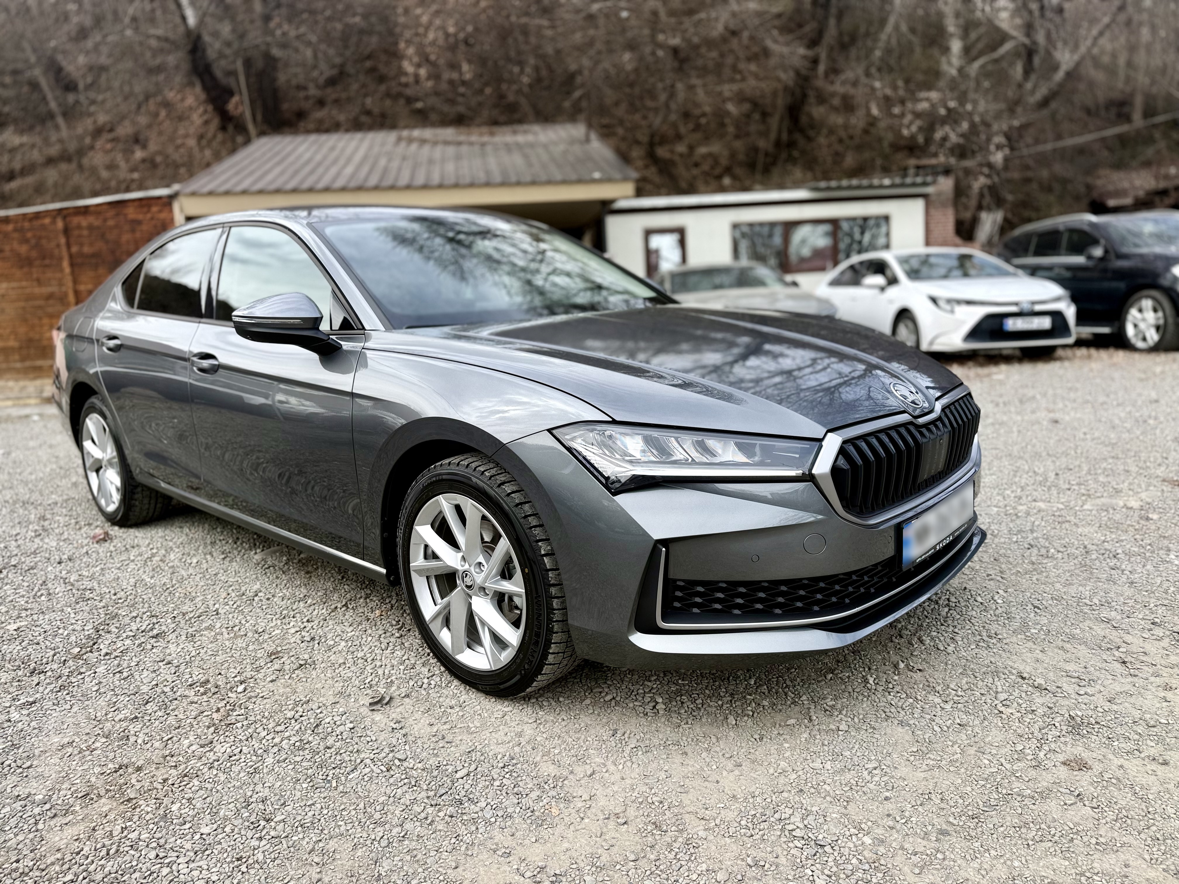 Skoda Superb - фото 7