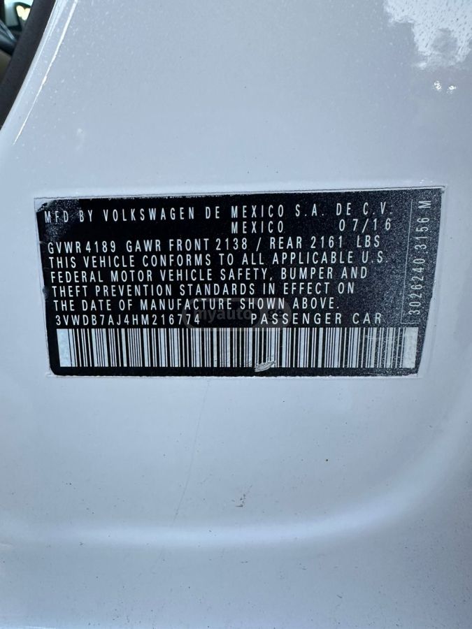 Volkswagen Jetta - фото 11