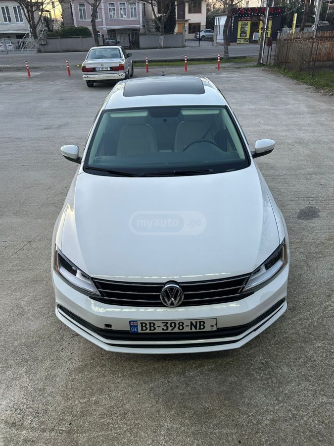 Volkswagen Jetta - фото 13