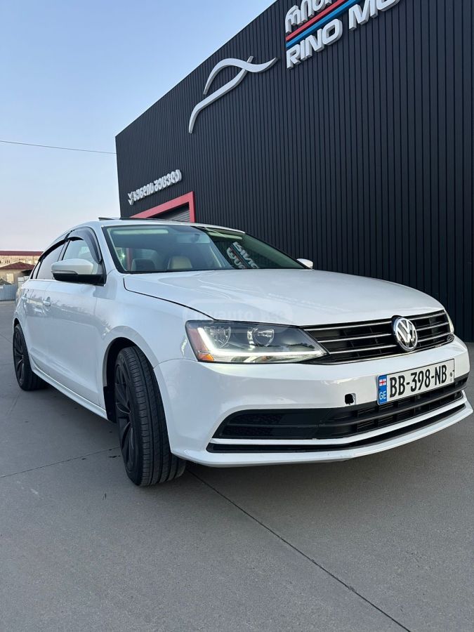 Volkswagen Jetta - фото 3