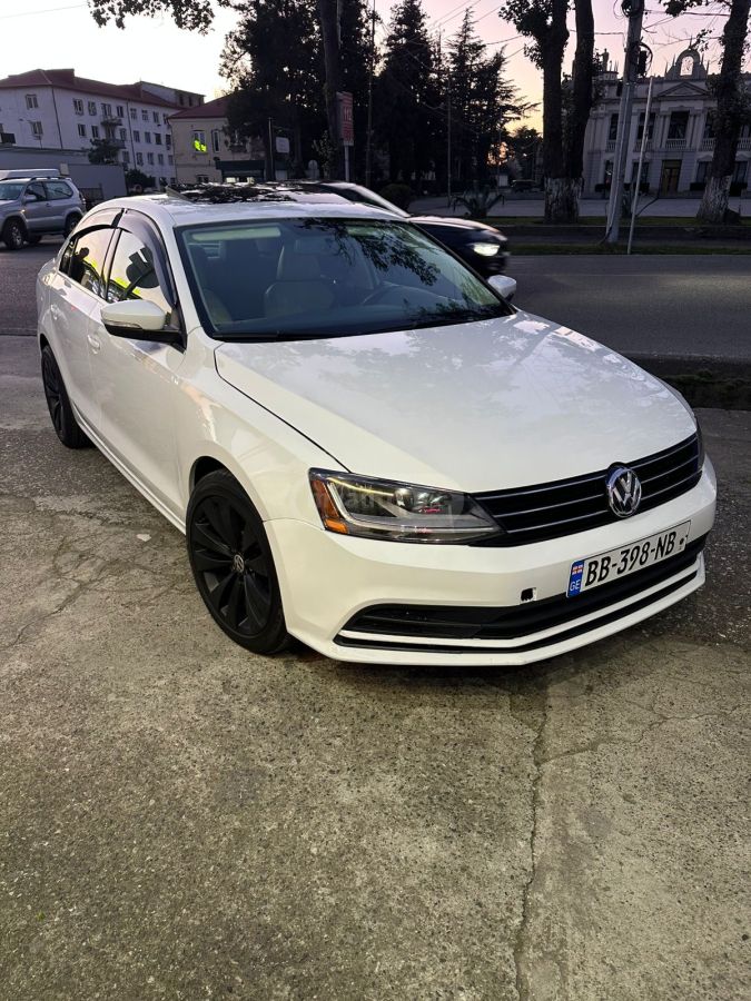 Volkswagen Jetta - фото 5
