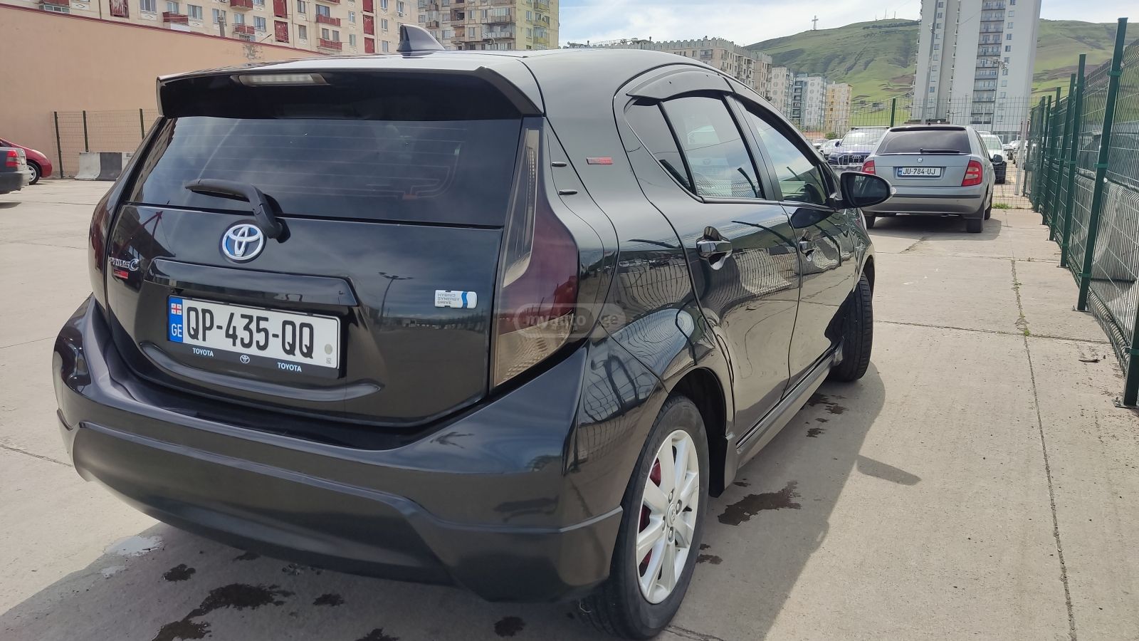 Toyota Prius C - фото 9