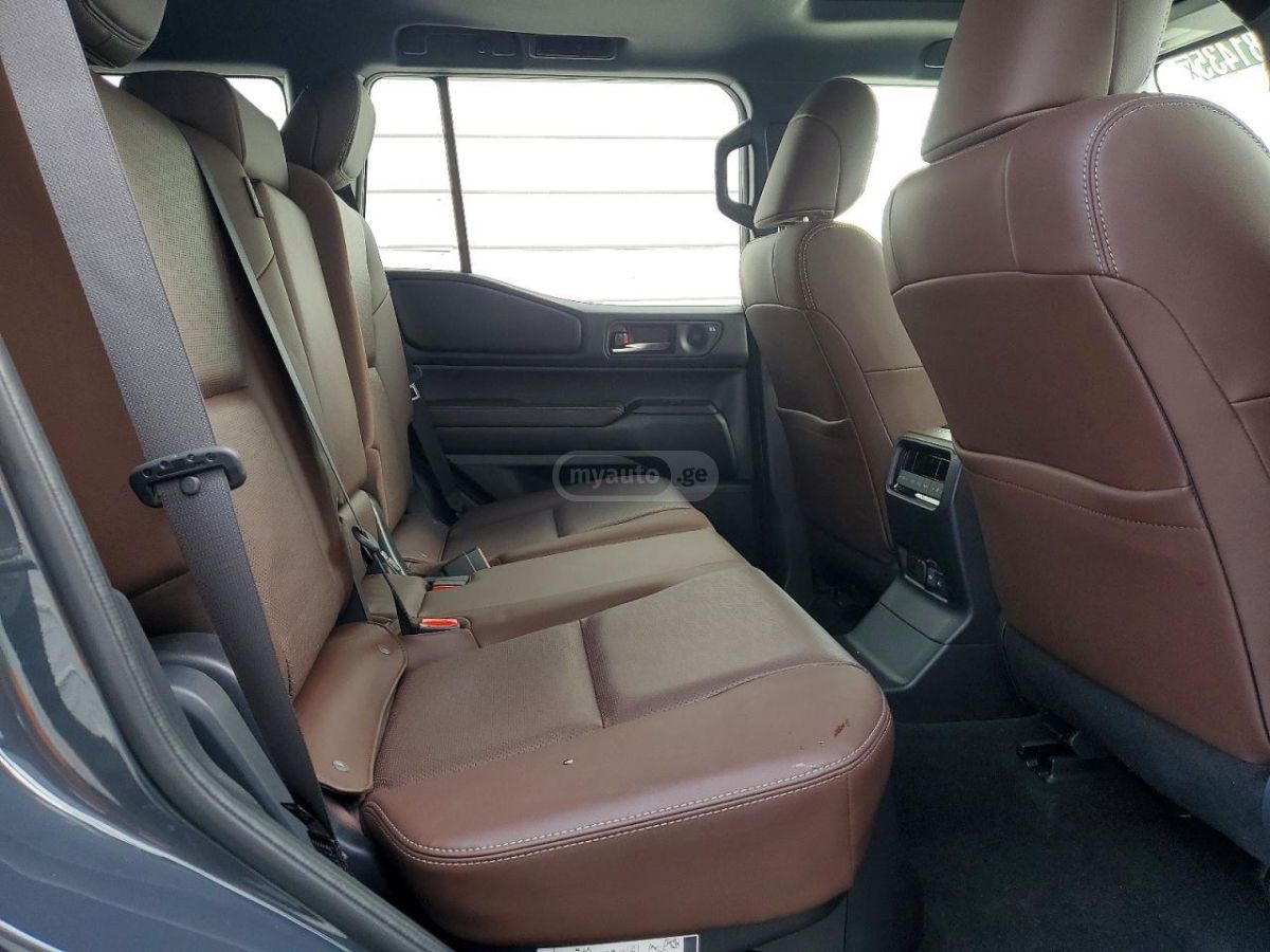 Toyota Land Cruiser 2025 — миниатюра 10