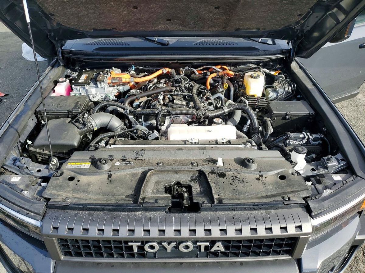 Toyota Land Cruiser 2025 — миниатюра 11