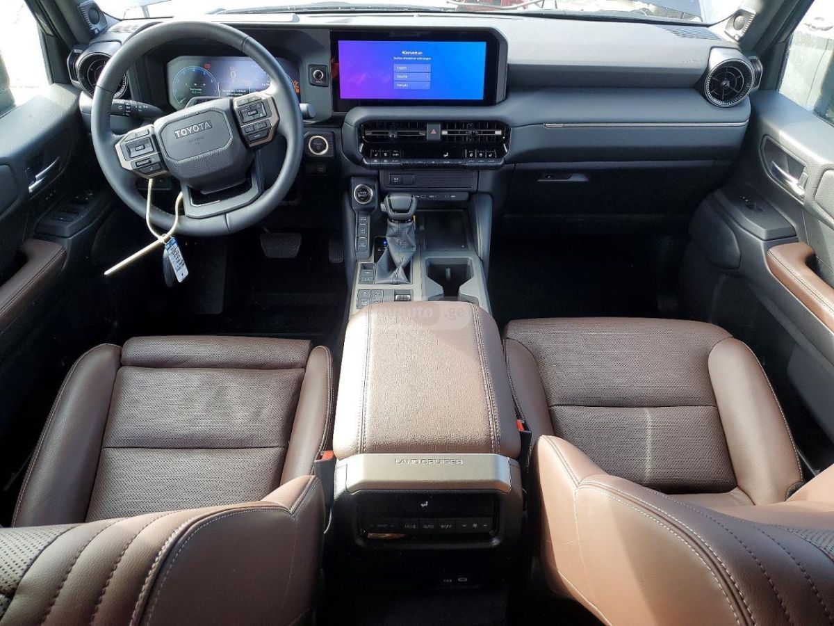 Toyota Land Cruiser 2025 — миниатюра 8