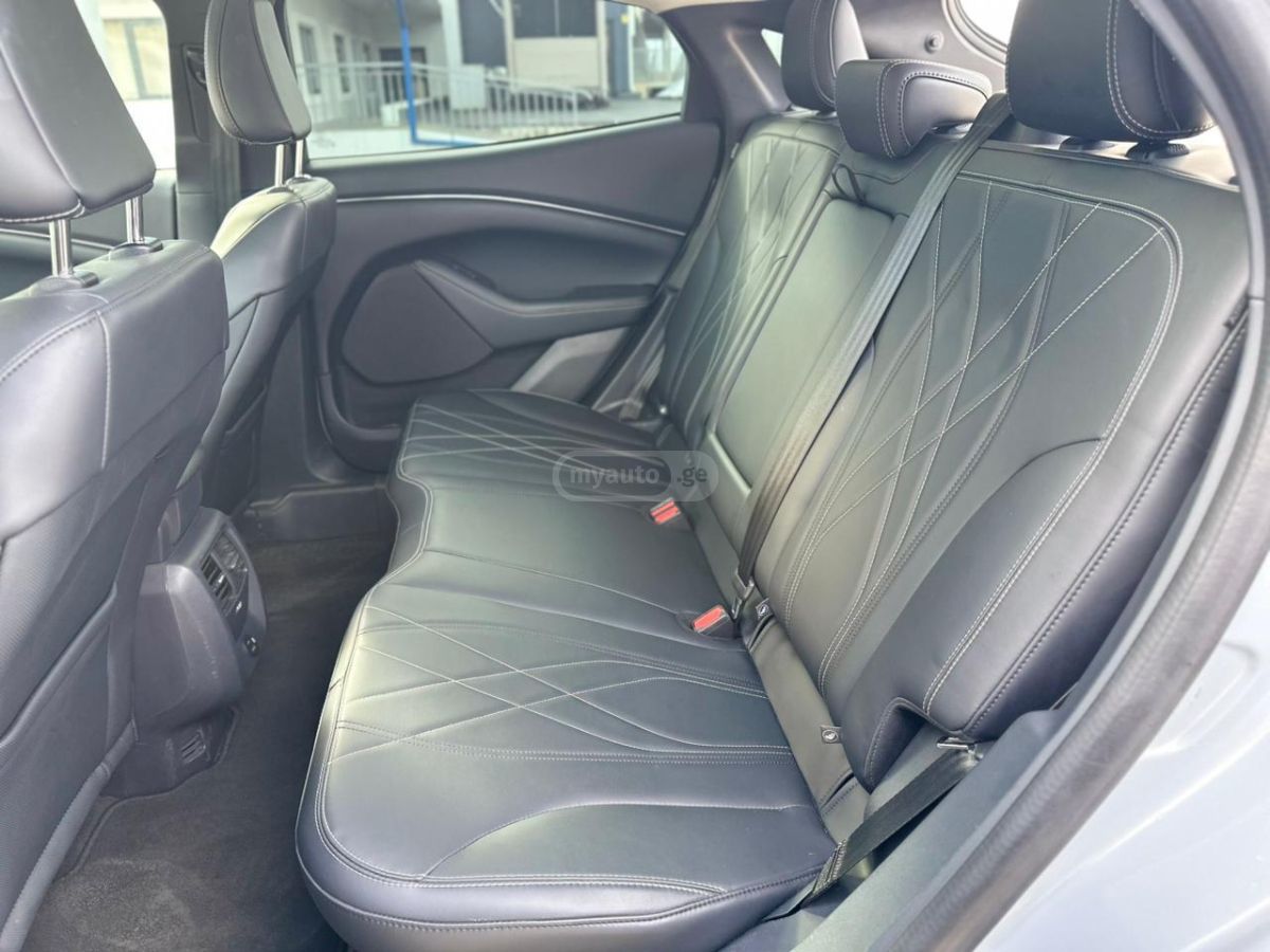 Ford Mustang - фото 12