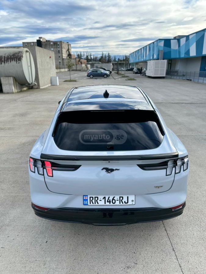 Ford Mustang - фото 7