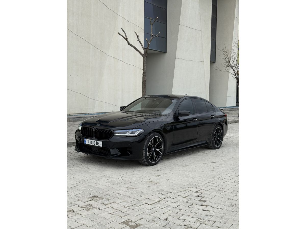 BMW 520 - фото 1