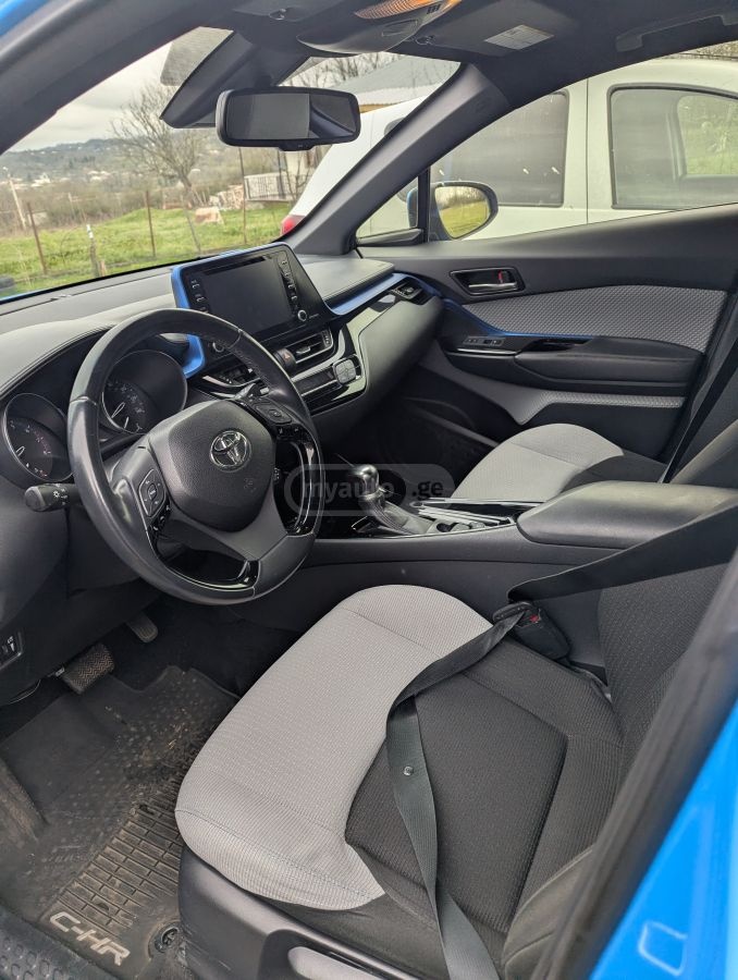 Toyota CHR - фото 5