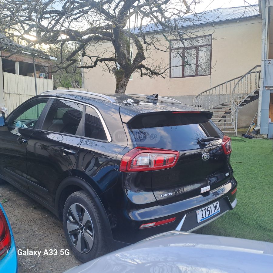 Kia Niro - фото 2