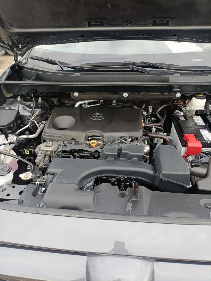 Toyota Adventure 4dr All-Wheel Drive — миниатюра 13