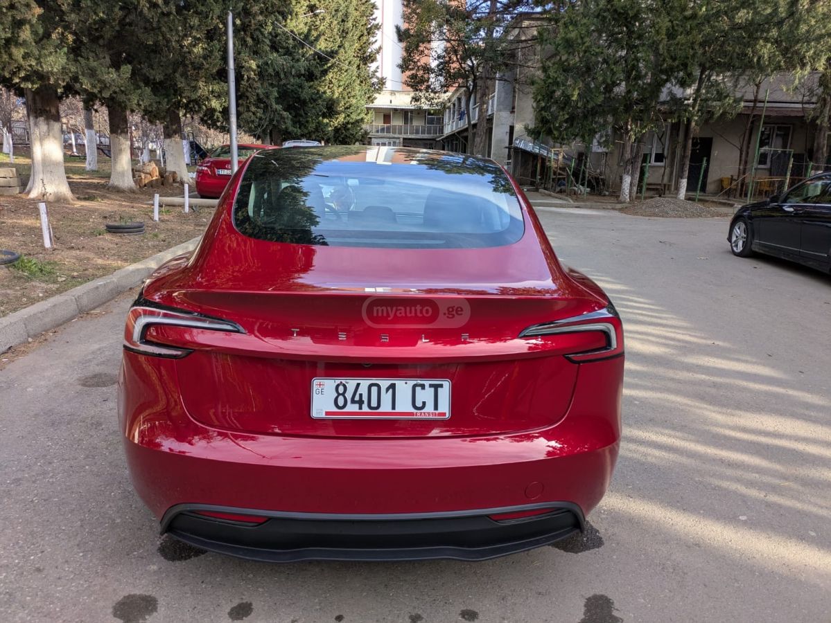 Tesla Model 3 2024 — фото 3 купить в Москве