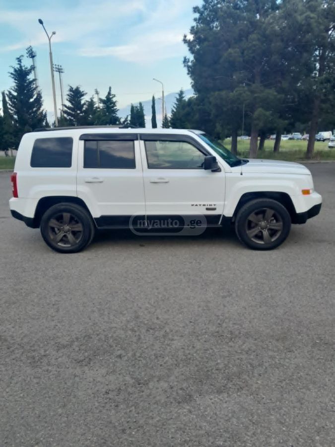 Jeep Patriot - фото 3