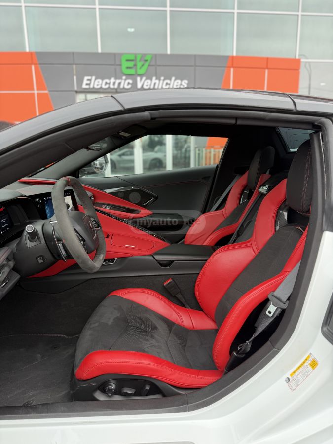 Chevrolet Corvette 2024 — миниатюра 14