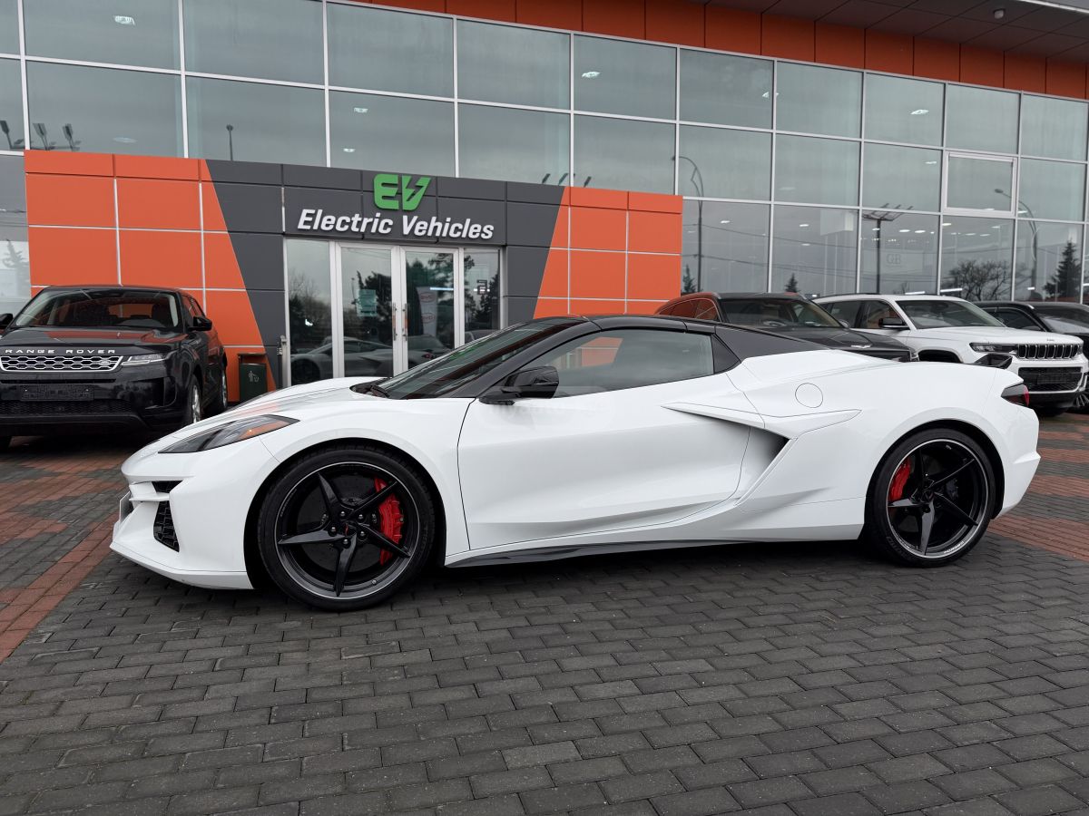 Chevrolet Corvette 2024 — миниатюра 4