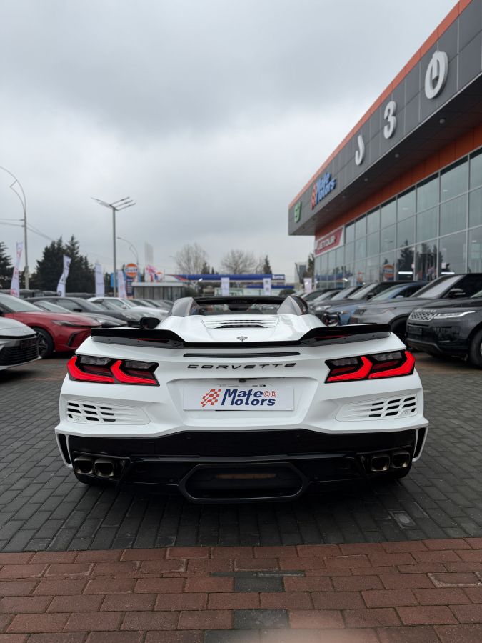 Chevrolet Corvette 2024 — миниатюра 9