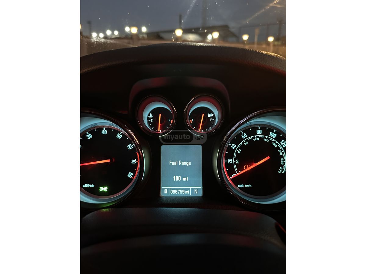 Buick Encore - фото 5