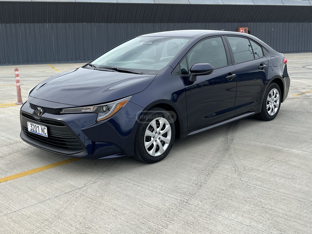 Toyota Corolla - фото 2