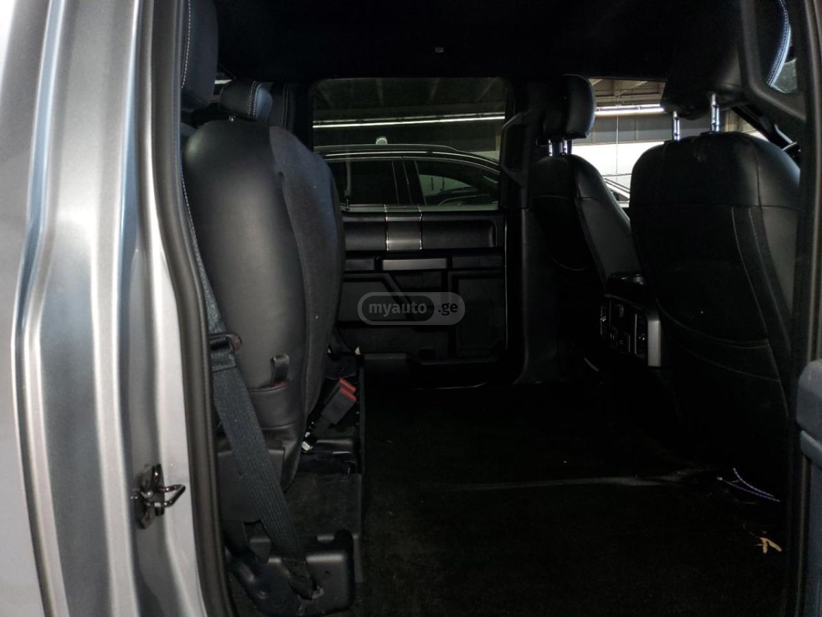 Ford F150 - фото 10