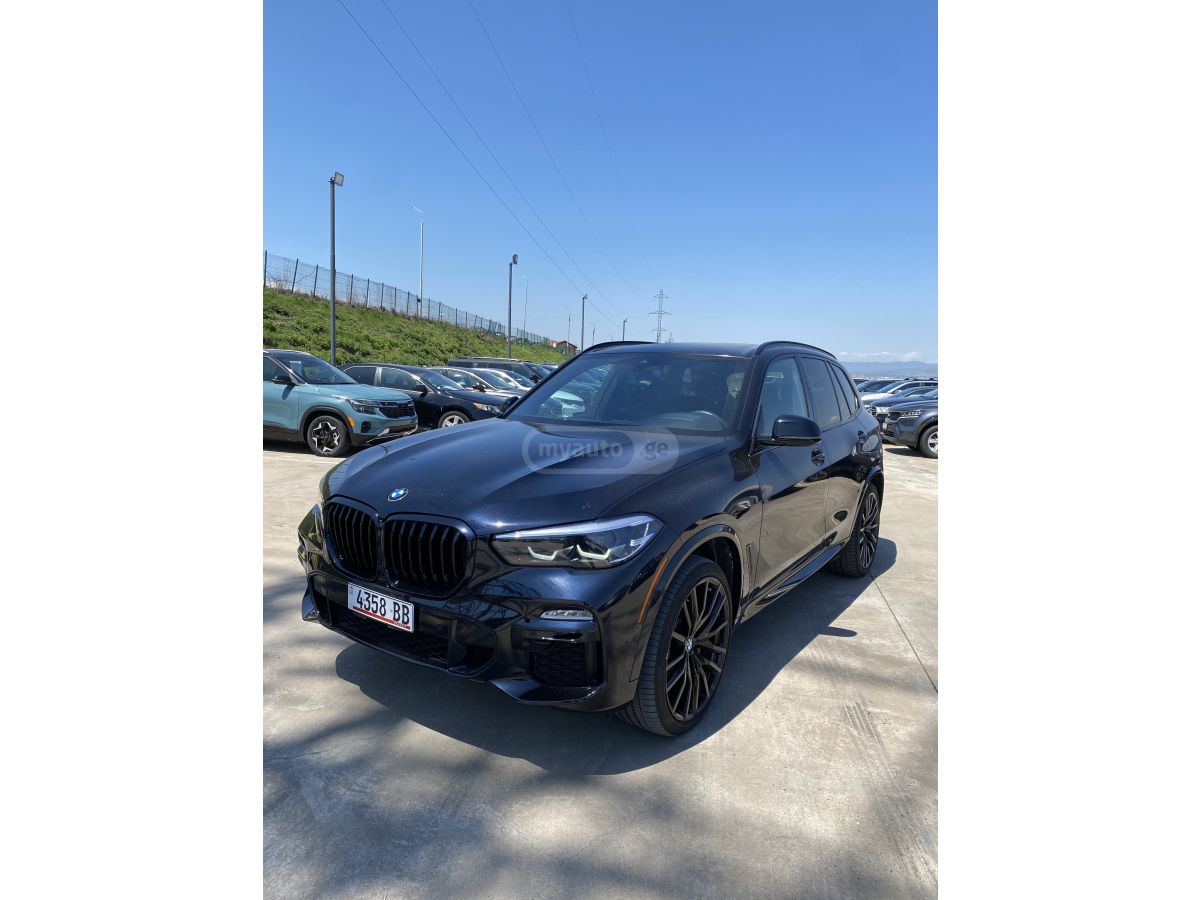 BMW X5 - фото 1