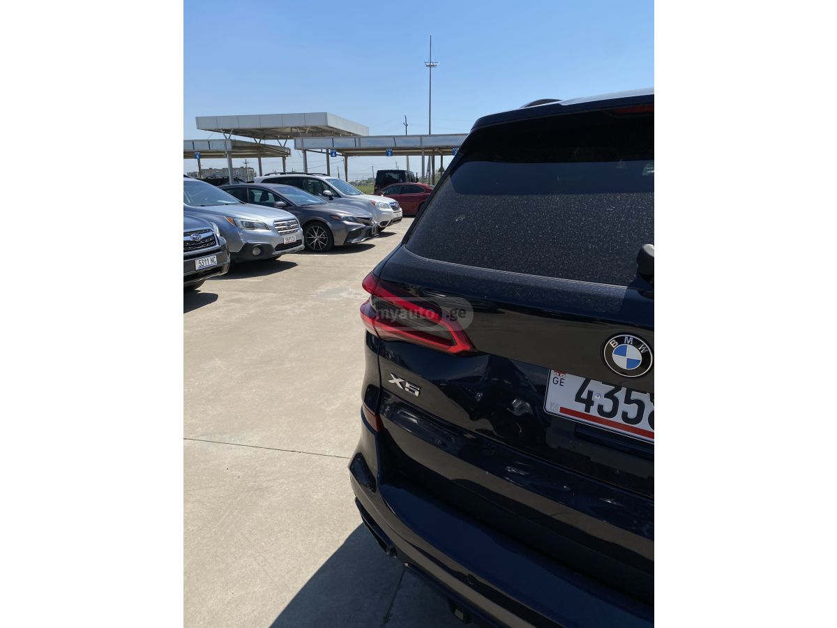 BMW X5 - фото 5