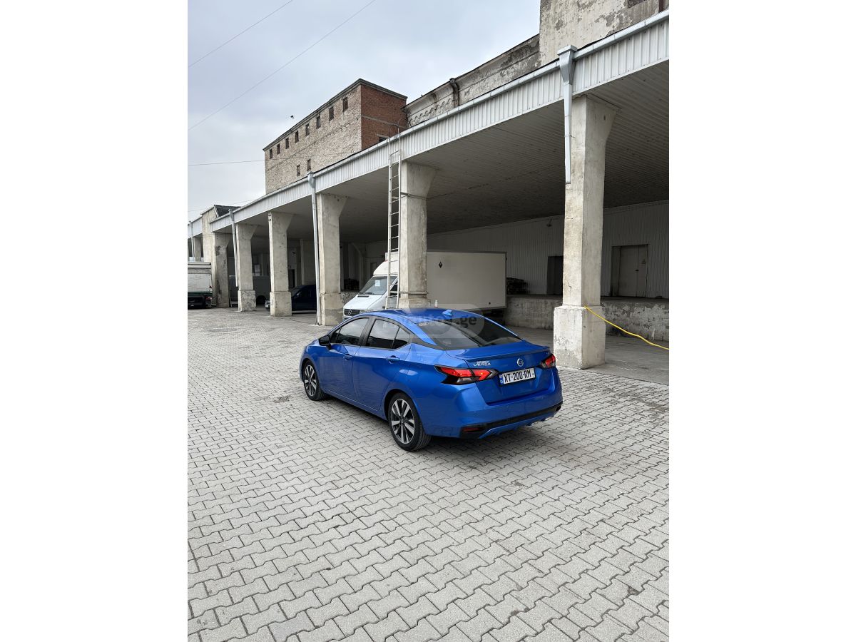 Nissan 1.6 SR 4dr Sedan CVT — миниатюра 6