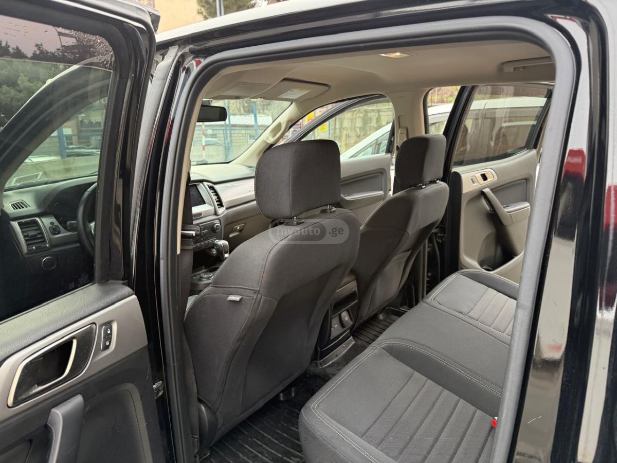 Ford Lariat 4x4 SuperCab 6 ft. box — миниатюра 7