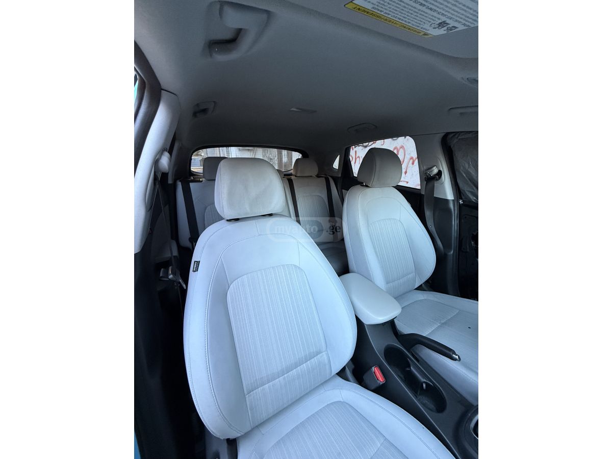 Hyundai kona - фото 10