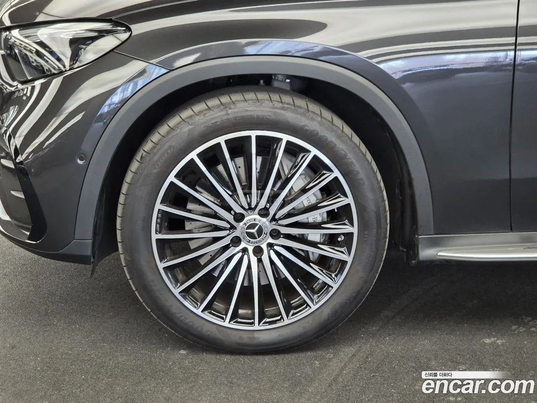 Mercedes-Benz GLC 200 2024 — миниатюра 5