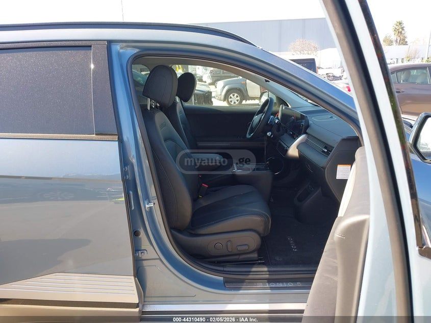 Hyundai Ioniq 5 2025 — миниатюра 5