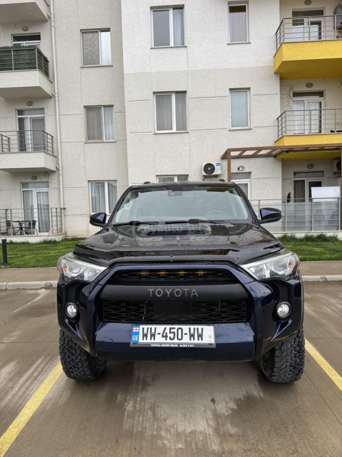 Toyota 4 Runner - фото 2