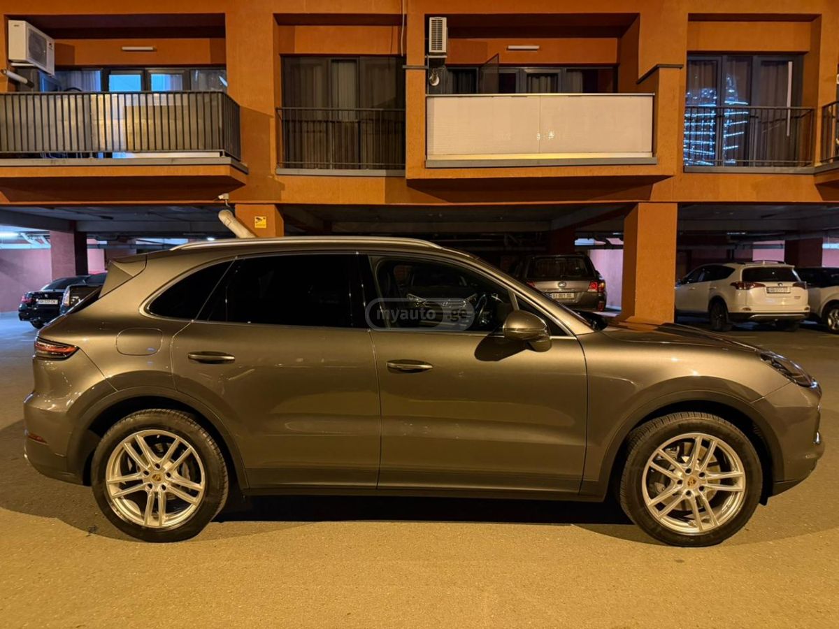 Porsche Cayenne - фото 4