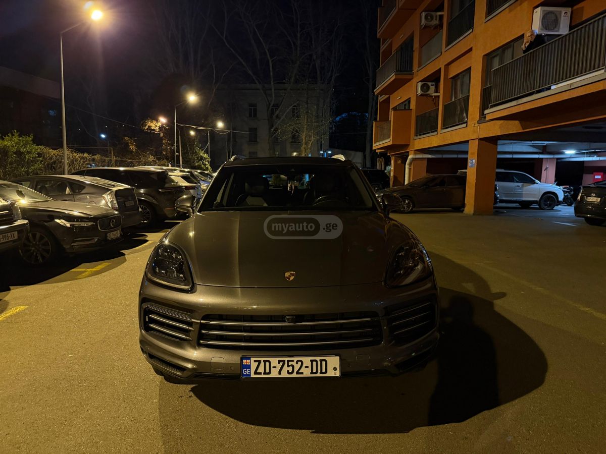 Porsche Cayenne - фото 6