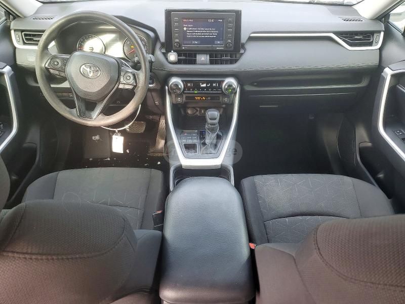 Toyota RAV 4 - фото 8