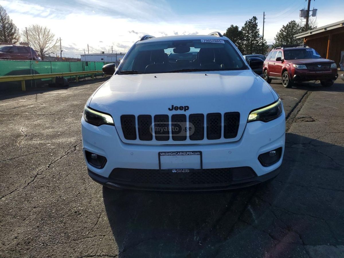 Jeep Cherokee - фото 5