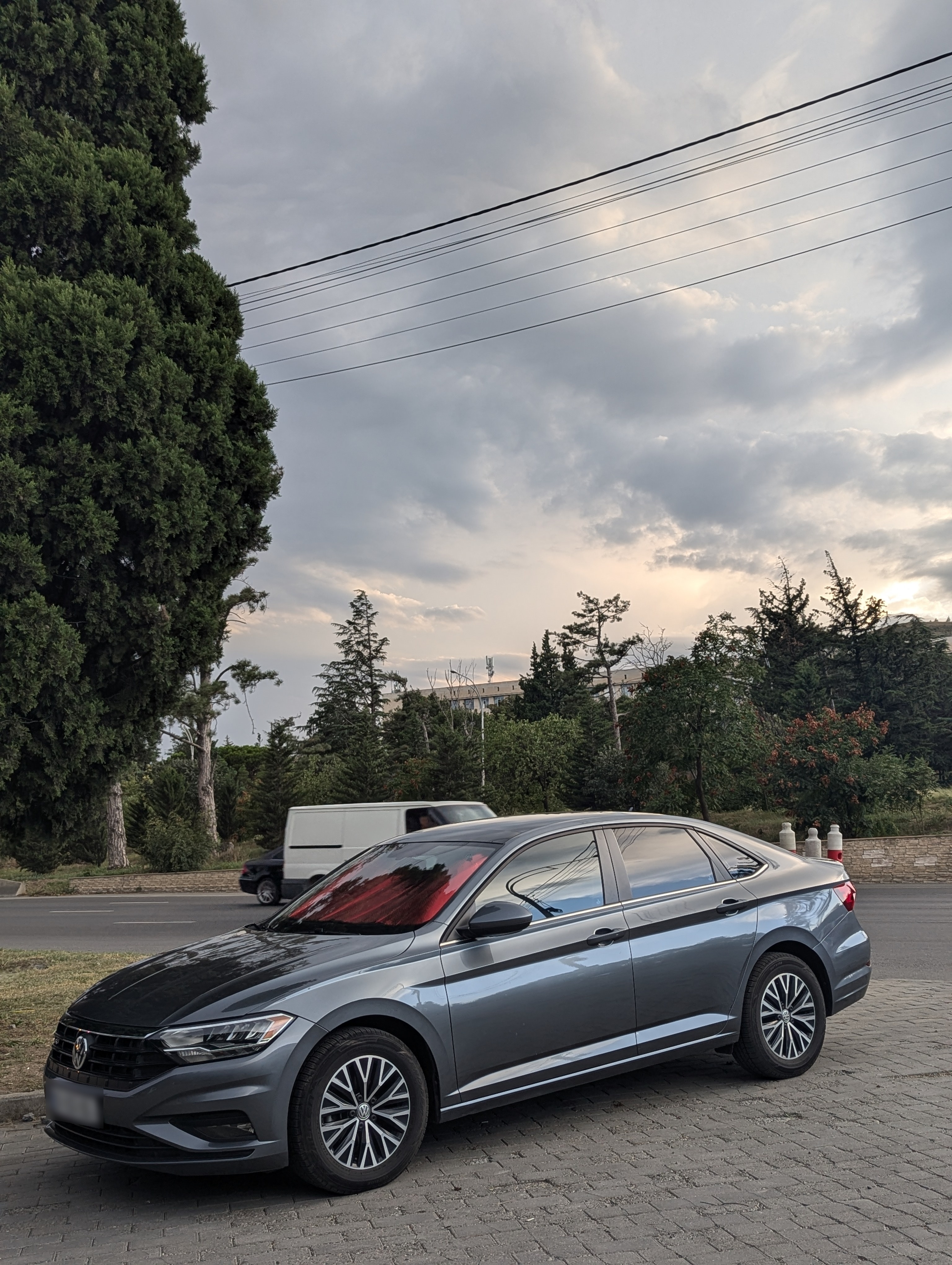 Volkswagen Jetta - фото 2