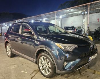 ToyotaRAV 4