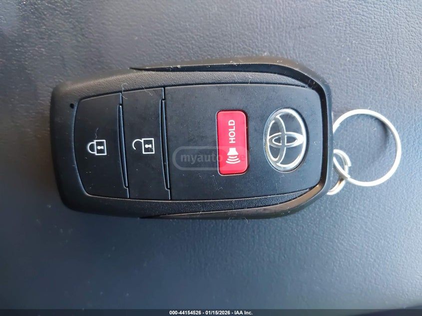 Toyota Prius 2026 — миниатюра 14