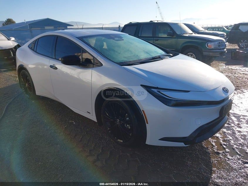 Toyota Prius 2026 — миниатюра 6