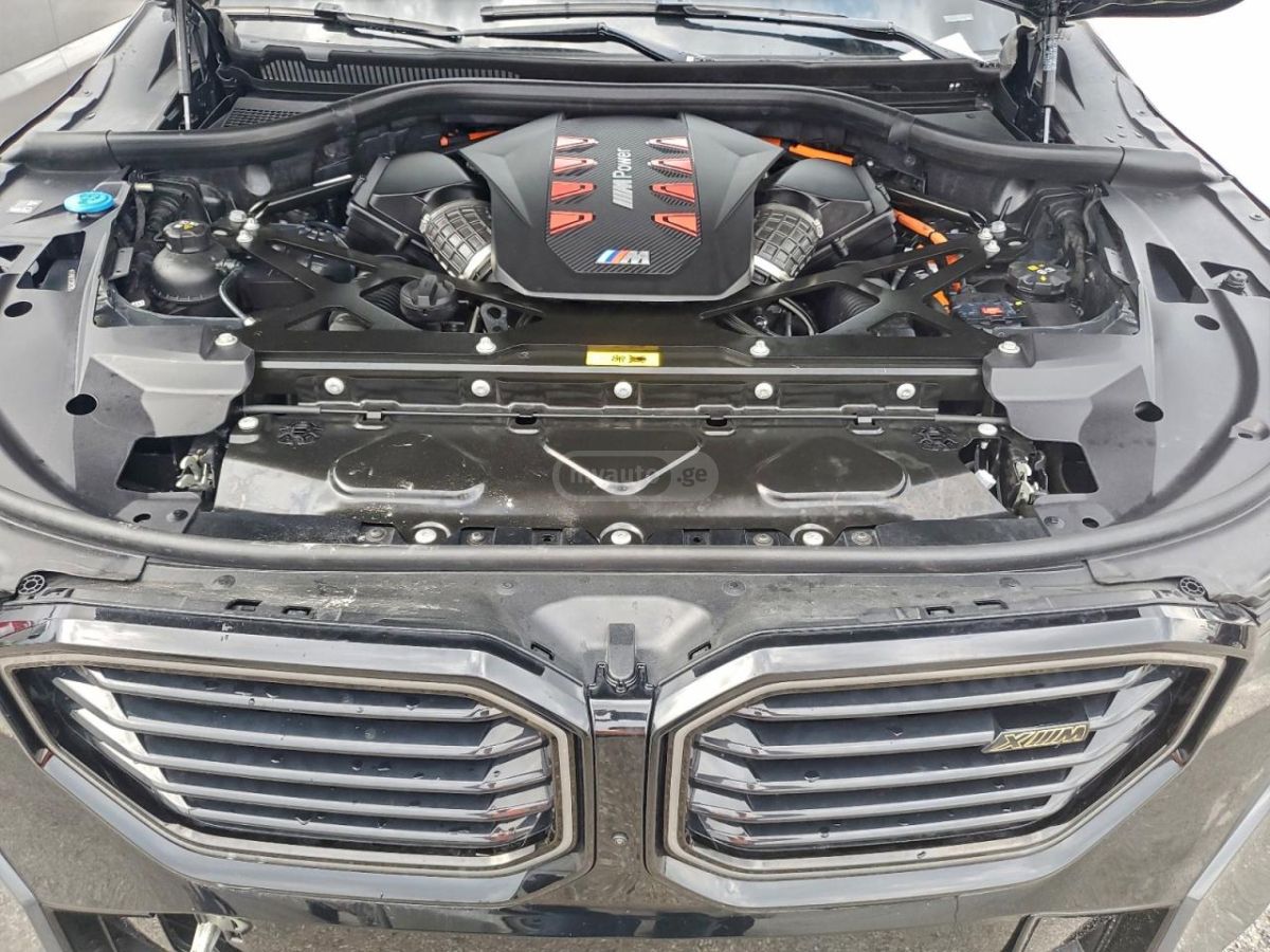 BMW XM 2025 — миниатюра 11